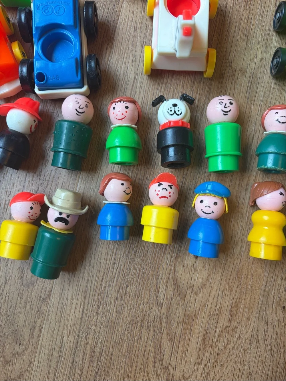 Vintage Fisher-Price Little People lot vehicles, figures, and Mini Bus #141!